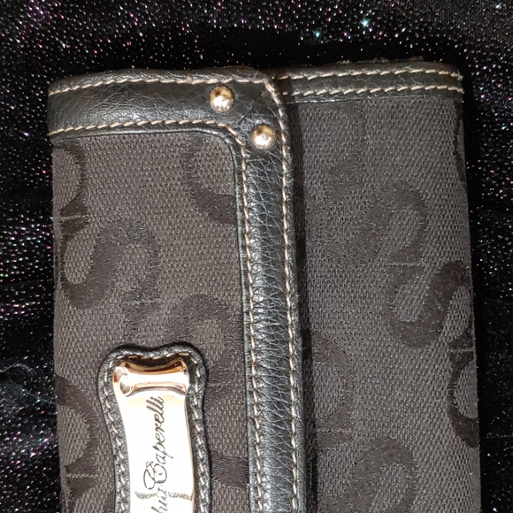 Sophia Caperelli Large Wallet - Picture 4 of 15
